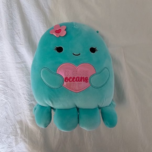 10" Olina the Octopus Valentines Squishmallows Kellytoy - Picture 1 of 2